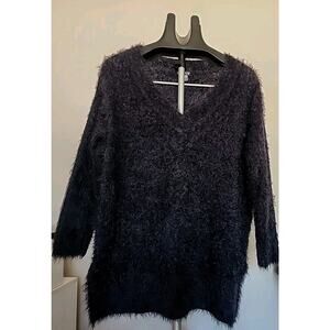 Venus Sweater Women's Back X Large Eyelash Knit Fuzzy V Neck Pullover